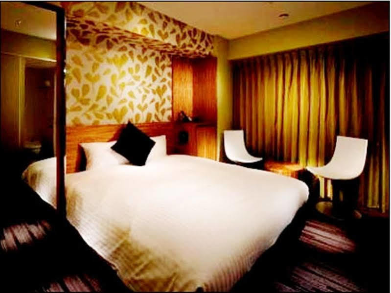 Hotel Villa Fontaine Tokyo-Shinjuku Екстер'єр фото