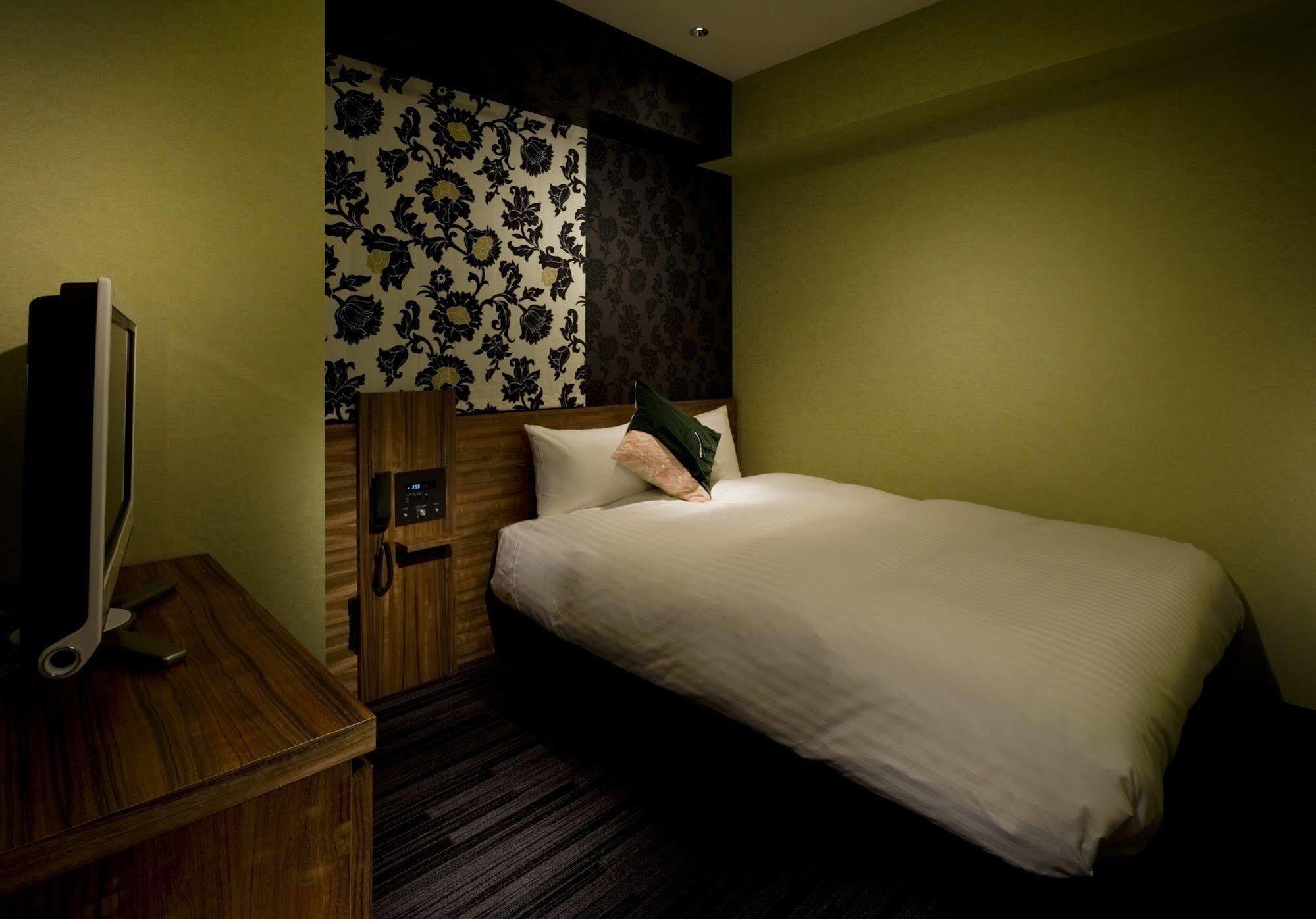 Hotel Villa Fontaine Tokyo-Shinjuku Екстер'єр фото